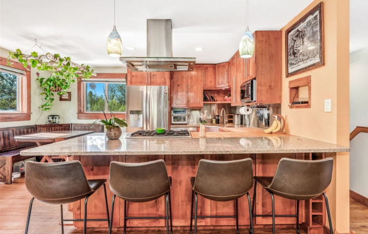 40533 Steamboat Drive Photo