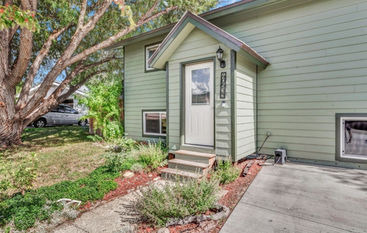 40533 Steamboat Drive Photo
