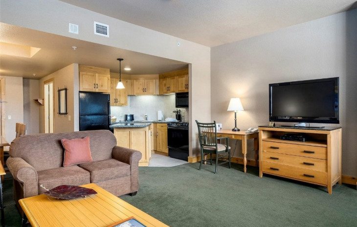 2300 Mount Werner Circle Photo
