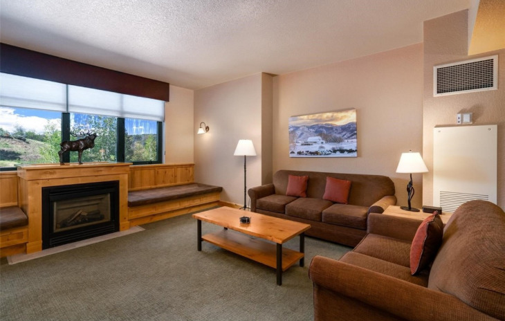 2300 Mount Werner Circle Photo