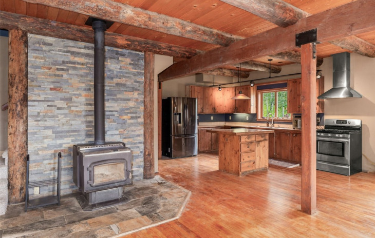 25065 Aspen Way Photo