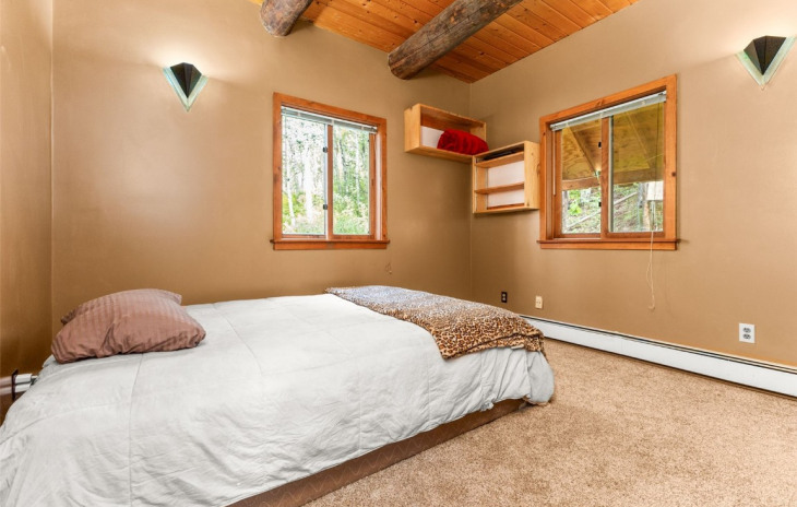 25065 Aspen Way Photo