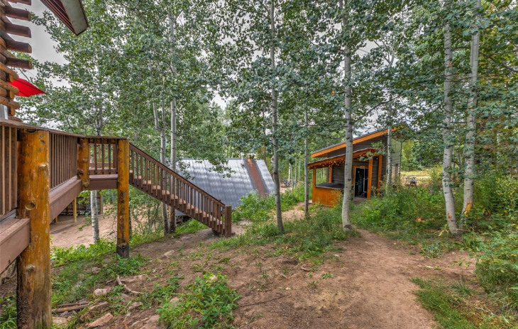 25065 Aspen Way Photo