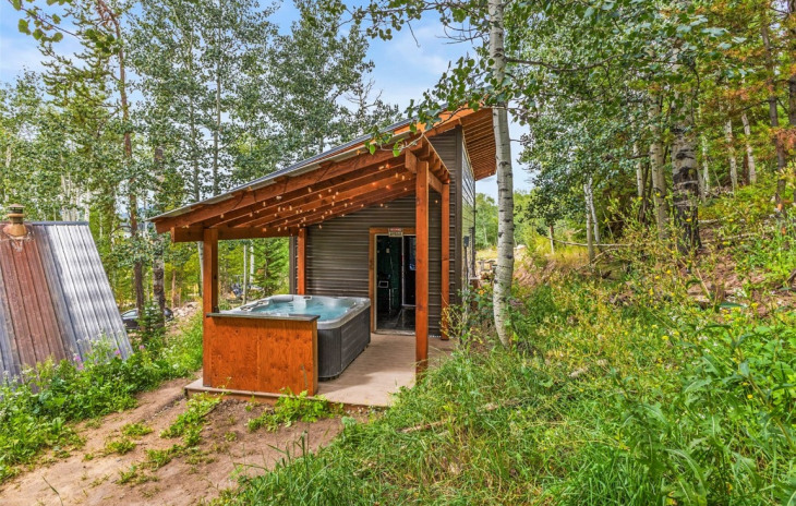 25065 Aspen Way Photo