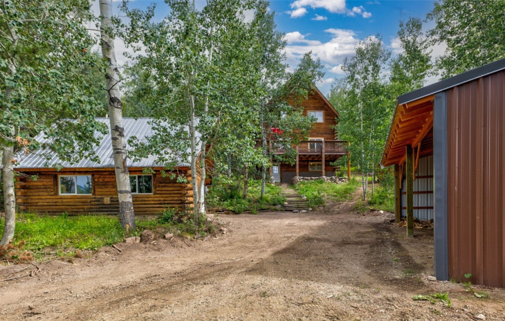 25065 Aspen Way Photo