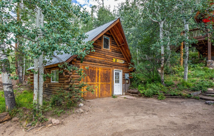 25065 Aspen Way Photo