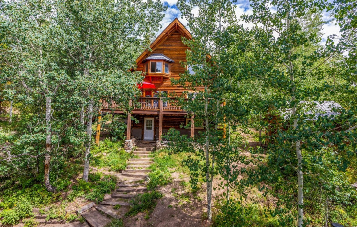 25065 Aspen Way Photo