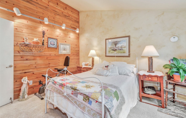 23185 Schussmark Trail Photo