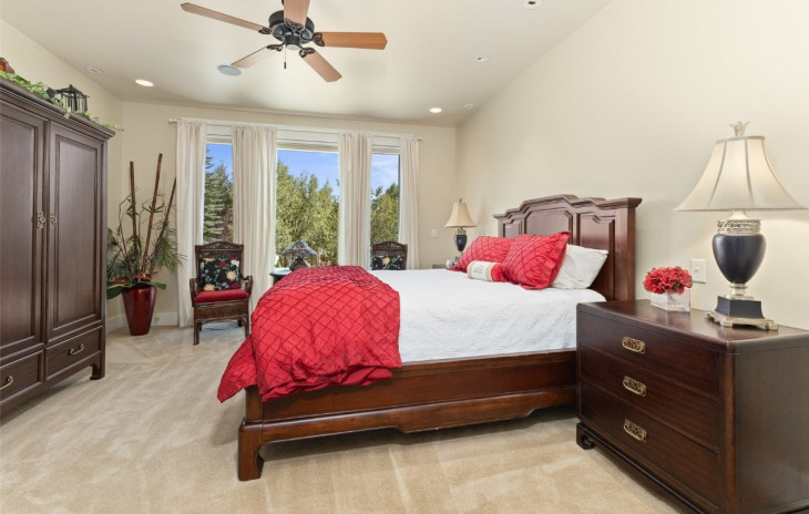 638 Meadowbrook Circle Photo
