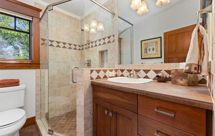638 Meadowbrook Circle Photo
