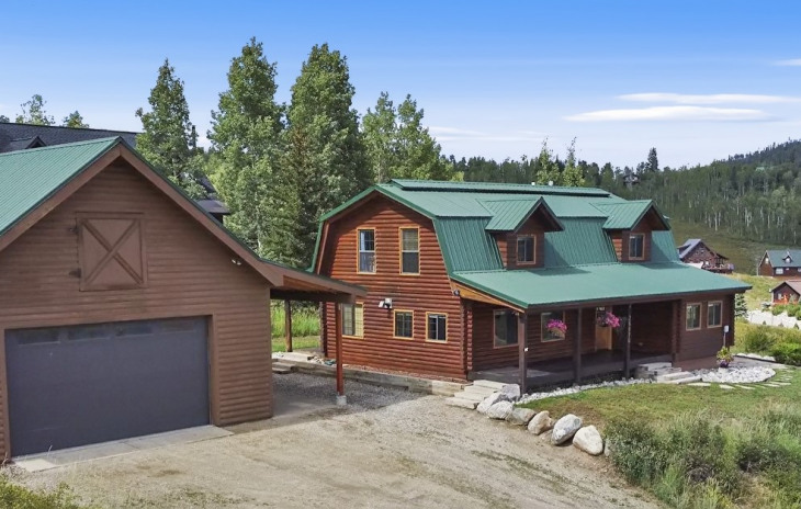 26870 Neptune Place Photo