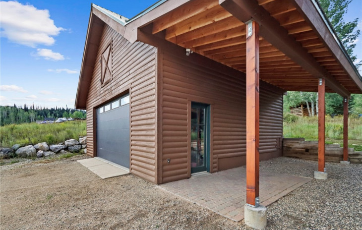26870 Neptune Place Photo