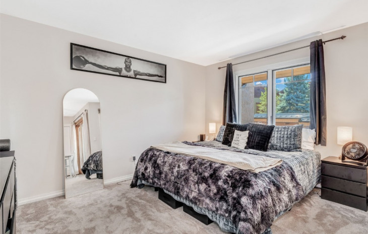 2345 Apres Ski Way Photo