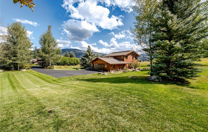 31615 Mt Werner Road Photo