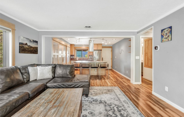 2960 Columbine Drive Photo
