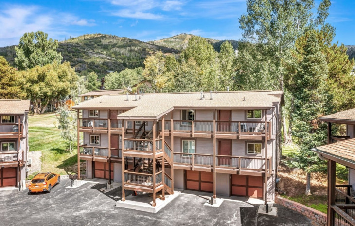 2960 Columbine Drive Photo
