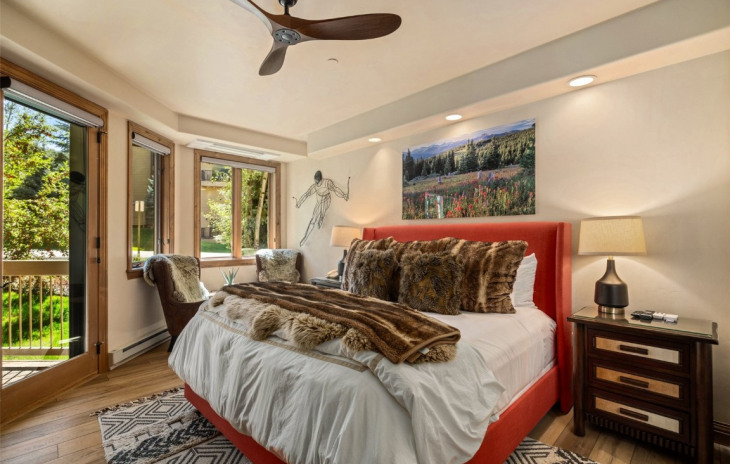 2302 Ski Trail Lane Photo