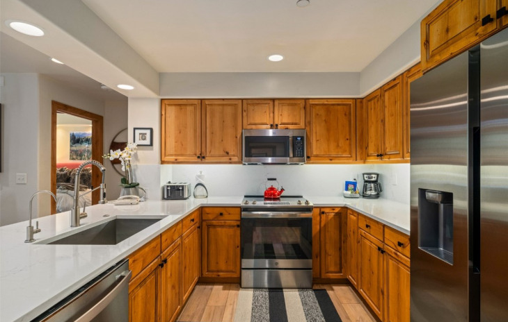 2302 Ski Trail Lane Photo