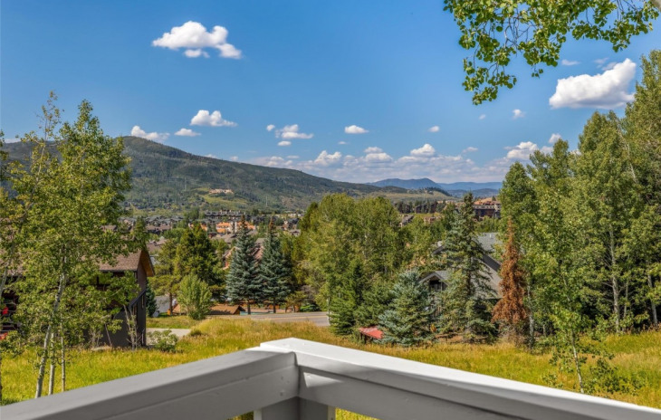 2735 Alpen Glow Way Photo