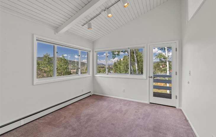 2735 Alpen Glow Way Photo