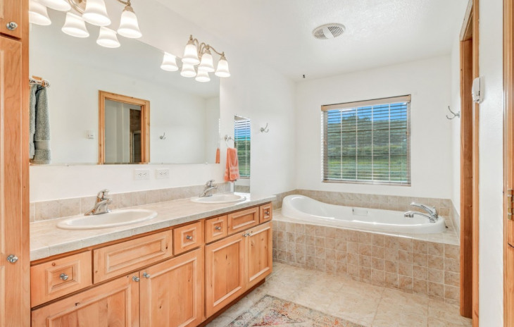 23545 Willow Island Trail Photo