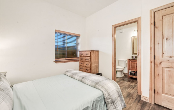 23545 Willow Island Trail Photo