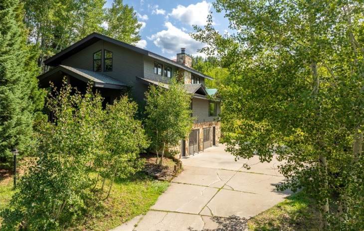 2790 Apres Ski Way Photo