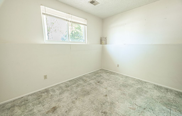 424 Clover Circle Photo