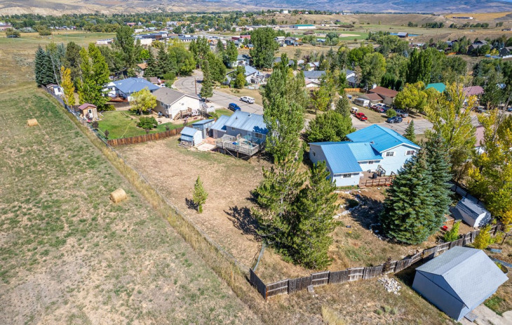 424 Clover Circle Photo