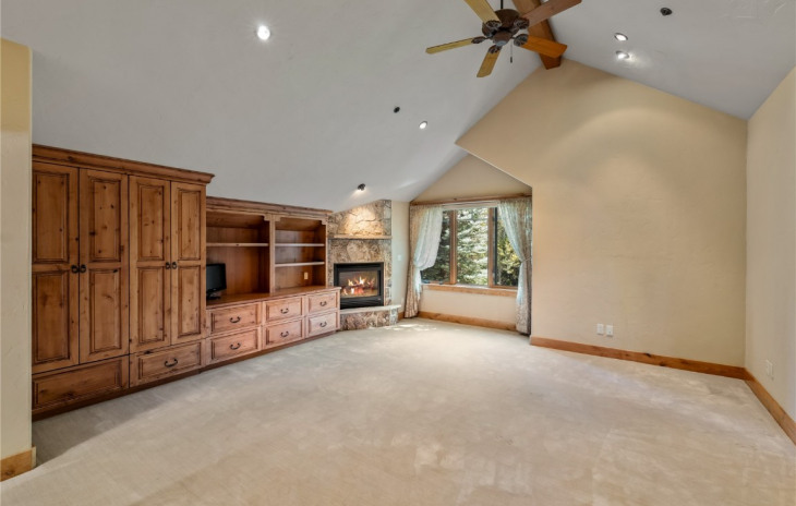645 Retreat Place Photo