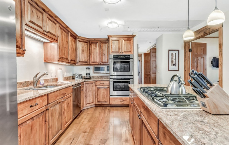 2525 Village Drive Photo
