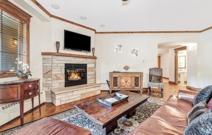 2525 Village Drive Photo