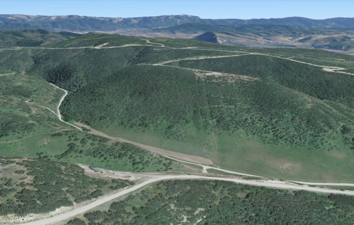 40100 Hill N Dale Road Photo
