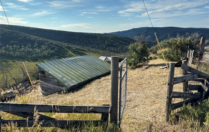 40100 Hill N Dale Road Photo