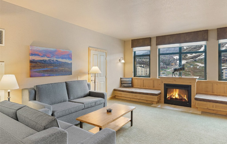 2300 Mount Werner Circle Photo