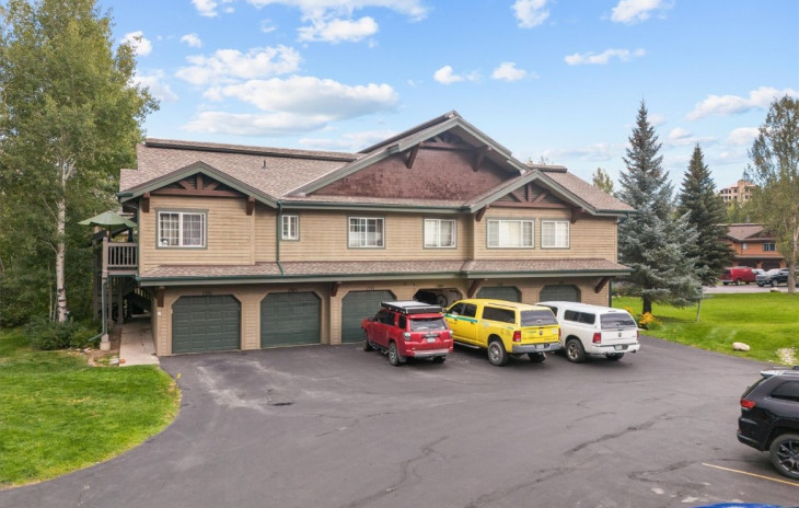 1385 Morgan Court Photo