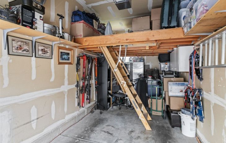 580 Anglers Drive Photo