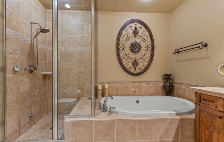 1555 Eagle Glen Drive Photo
