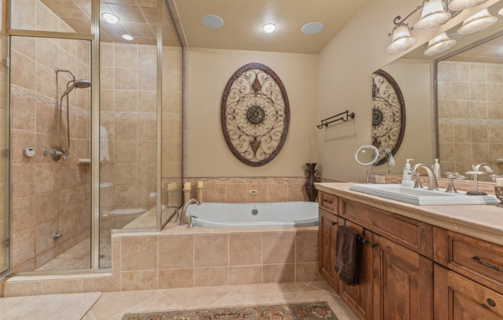 1555 Eagle Glen Drive Photo