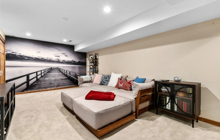 1767 Clubhouse Drive Photo