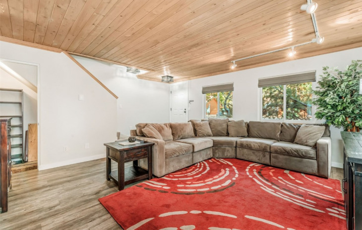 3005 Village Drive Photo