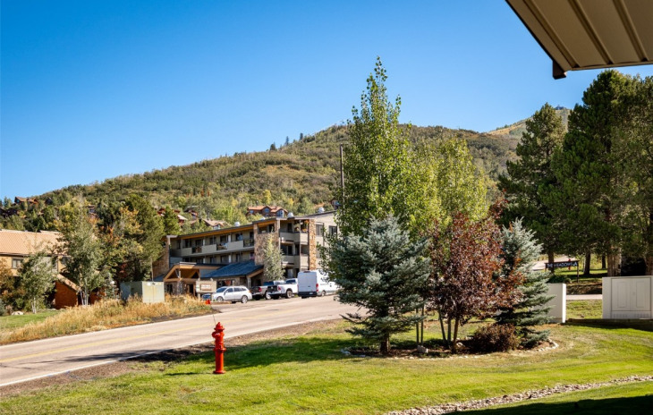 2035 Walton Creek Road Photo