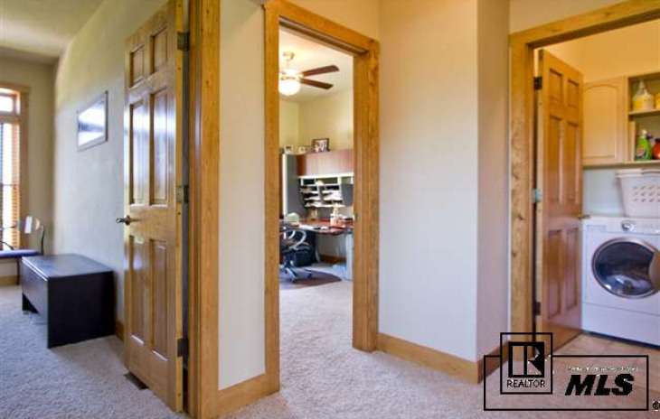 1118 Longview Circle Photo