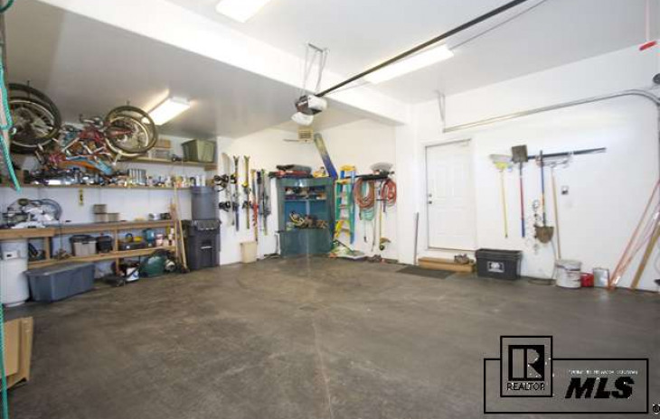 1118 Longview Circle Photo