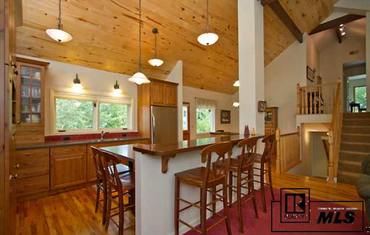 1750 Fish Creek Falls Road Photo
