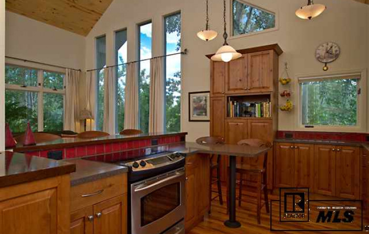 1750 Fish Creek Falls Road Photo