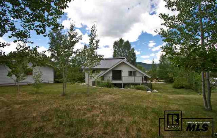 1750 Fish Creek Falls Road Photo