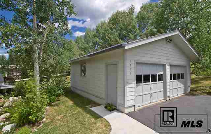1750 Fish Creek Falls Road Photo