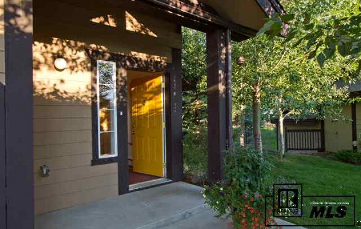 3390 Covey Circle Photo