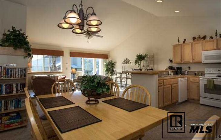 3388 Covey Circle Photo